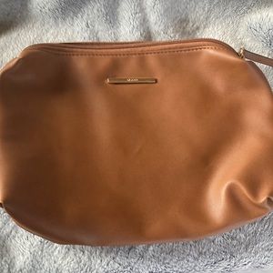 NWOT⭐️ALDO💫Tan Cosmetic Bag